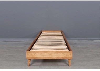 OAKY 90 Ąžuolinės Lovos rėmas : Apdaila - Be apdailos, Čiužinio dydis - 90x200cm, Kojos - Metalinės, juodos spalvos, lovoms