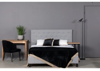 SELECT aukštesnis ąžuolinis 35x45x72 šoninis staliukas : Apdaila - Aliejuota bespalviu linų sėmenų aliejumi