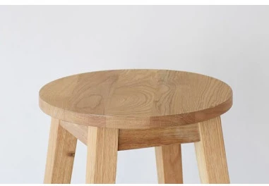 STOOL ąžuolinė taburetė : Apdaila - Be apdailos