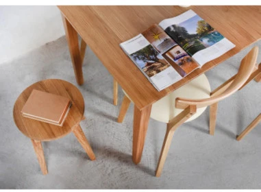 STOOL ąžuolinė taburetė : Apdaila - Be apdailos