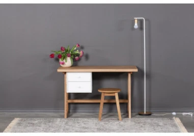 STOOL ąžuolinė taburetė : Apdaila - Be apdailos