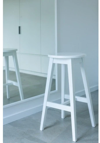 STOOL Baltas ąžuolinė baro (69cm) taburetė