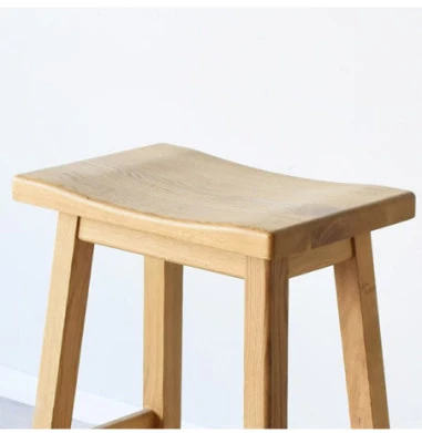 WAVE ąžuolinė baro (70,5cm) taburetė : Apdaila - Be apdailos