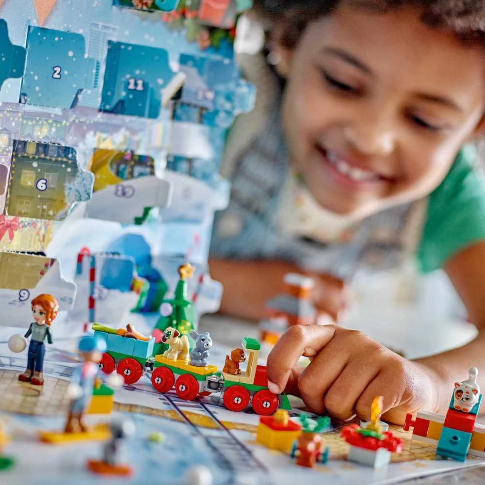LEGO® Friends 2023 metų advento kalendorius (41758)