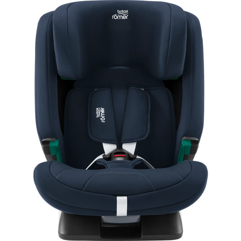 Britax Römer VERSAFIX tamsiai mėlyna kėdutė priekiniu kampu