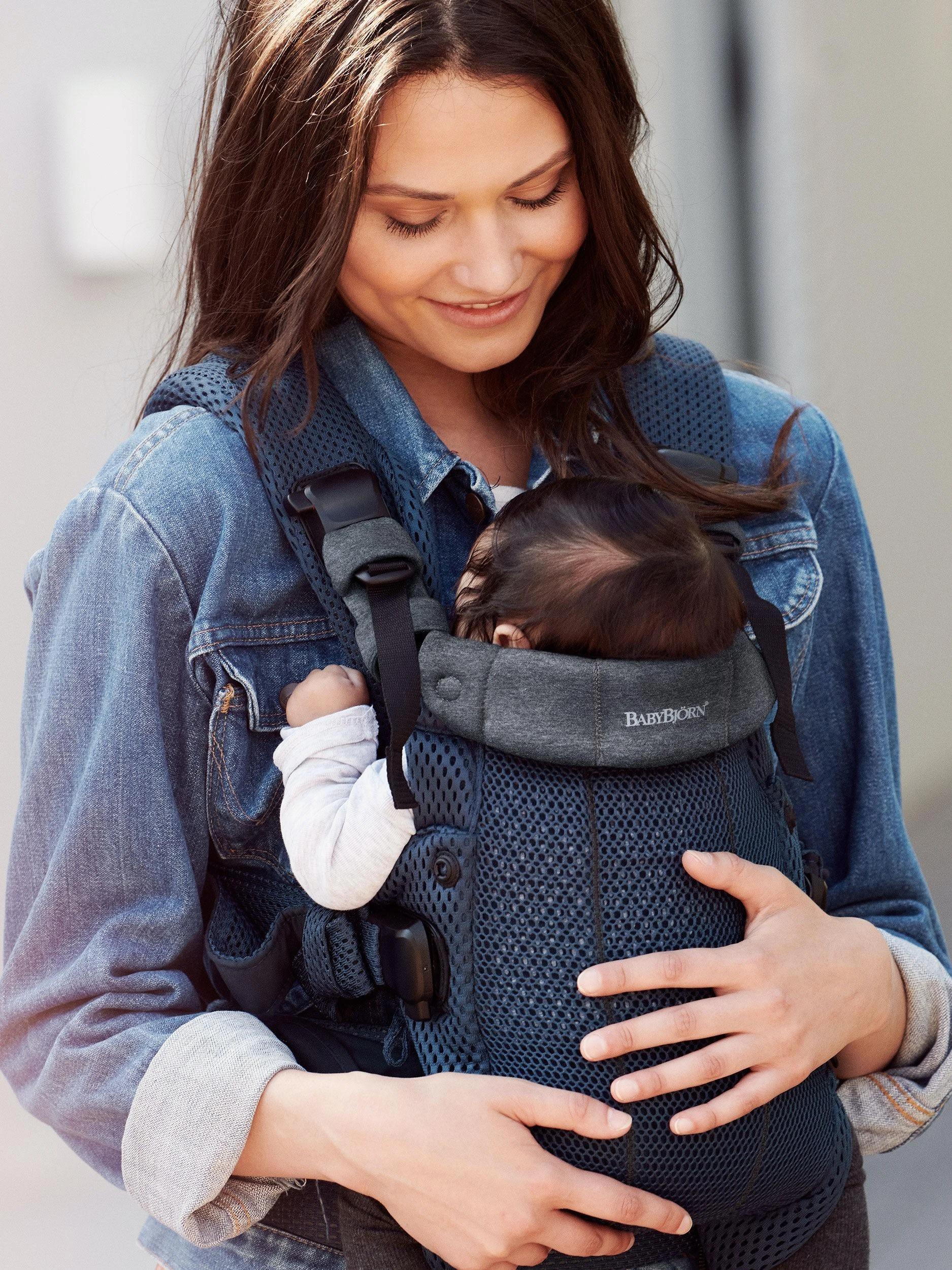 BABYBJORN nešioklė HARMONY 3D Mesh, navy mėlynas, 088008