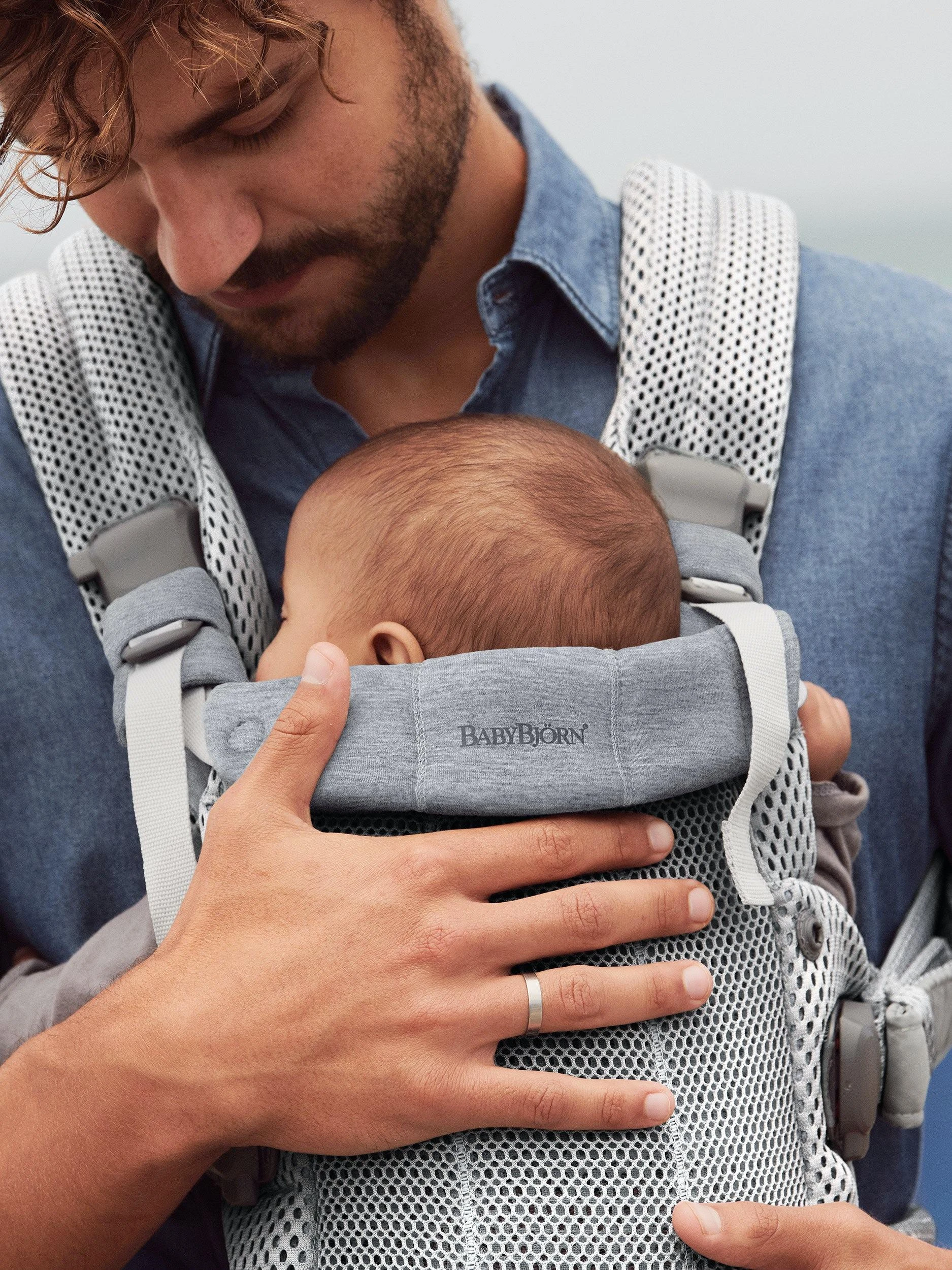 BABYBJORN nešioklė HARMONY 3D Mesh, sidabrinė, 088004