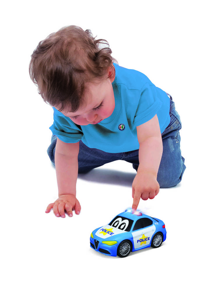 BB JUNIOR Policijos mašina Giulia Alfa Romeo šviečianti ir grojanti, 16-81211