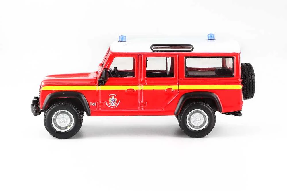 Bburago BURAGO 1/50 automodelis Land Rover Defender 110, 18-32003
