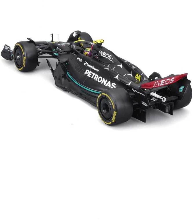 BBURAGO 1:24 automodelis su ekspozicine dėžute F1 Mercedes-AMG F1 W14 E Performance, 18-28028 (Ekspozicinė prekė)