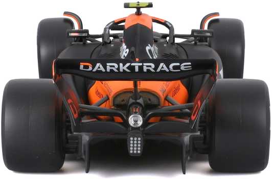 BBURAGO 1:24 automodelis su ekspozicine dėžute F1 McLaren MCL38, 18-28033 (Ekspozicinė prekė)