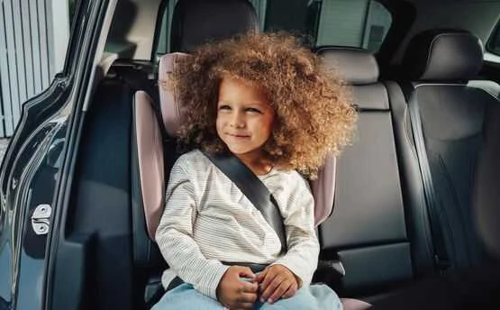 Britax Römer automobilinė kėdutė KIDFIX PRO M, Select, 100-150cm, spalva: juoda