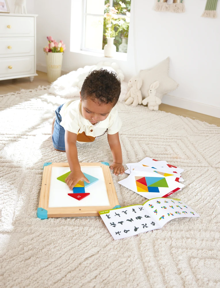 HAPE 2-in-1 labirintas ir tangramų lenta, E0524K