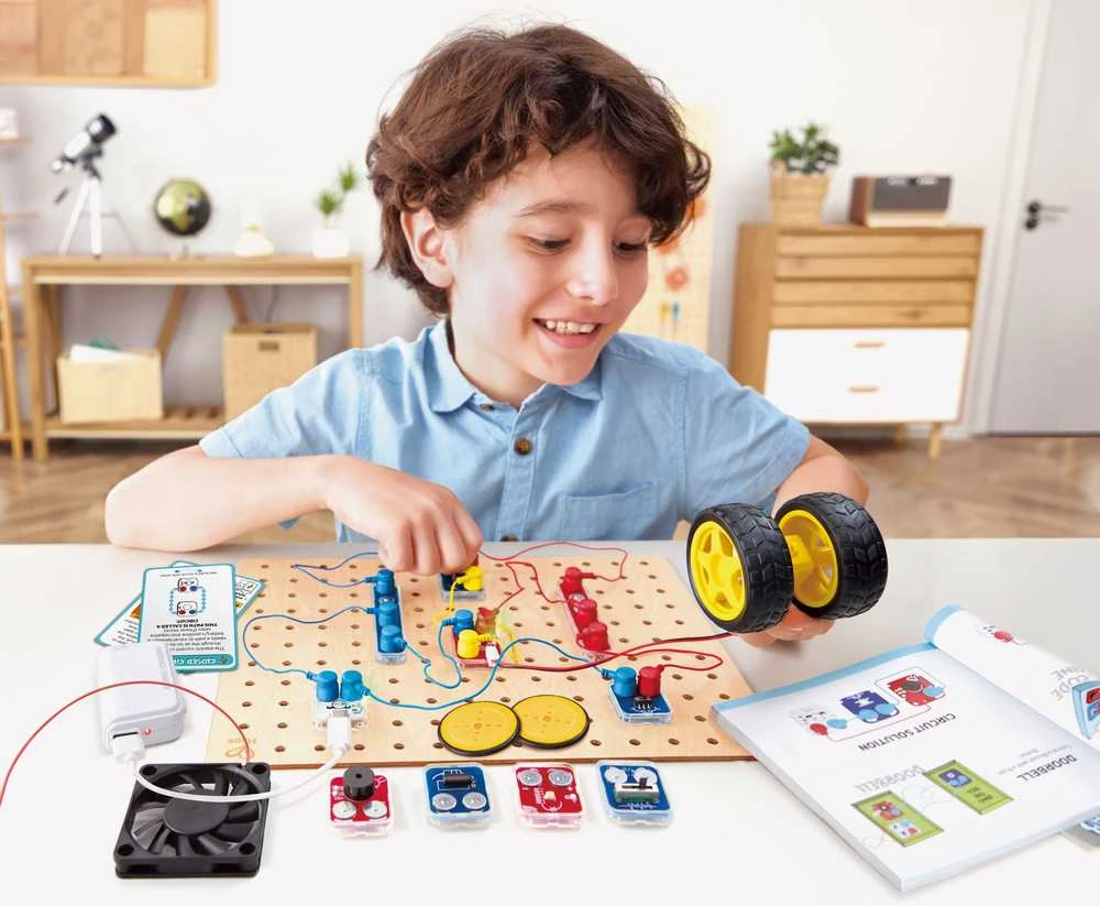 HAPE mokomasis elektros grandinių žaidimas, E5202A
