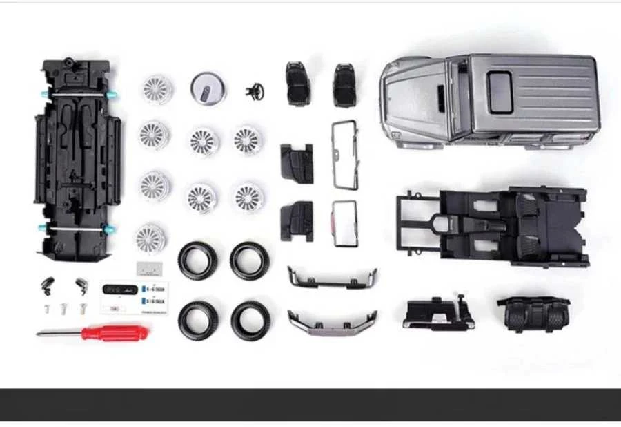 MAISTO DIE CAST 1:25 Surenkamas metalinio automobilio rinkinys 35pcs. Mercedes Benz G-Class 2019, 39536