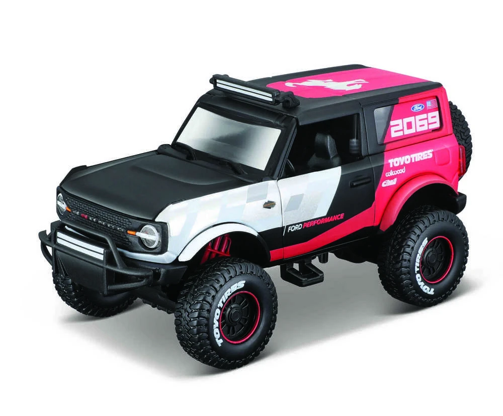 MAISTO DIE CAST automobilių modelis Fresh Metal 4x4 Rebels, asortimentas, 21205