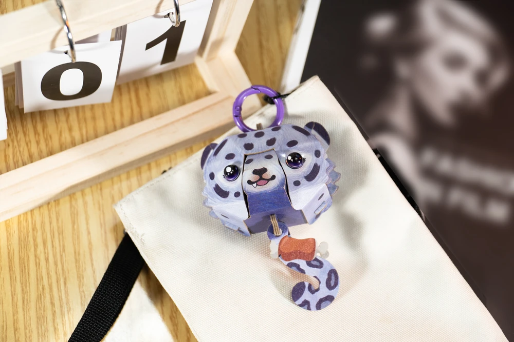 MAKEBUG 3D popierinė dėlionė Snieginis Leopardas, MD-D-0064