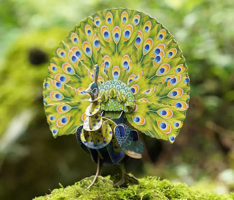 MAKEBUG 3D popierinė delionė Žaliasis povas, MB-D-0016