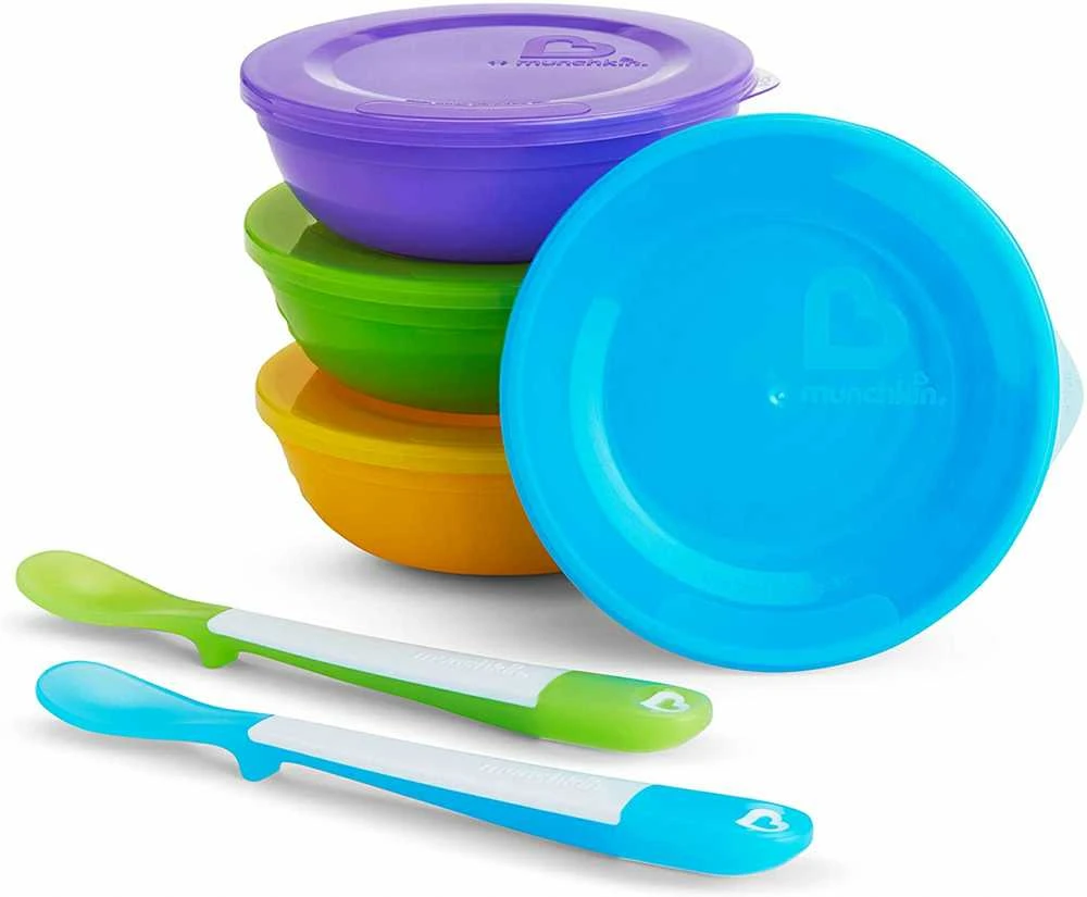 MUNCHKIN dubenėlių su dangteliais rinkinys ir du šaukšteliai LOVE A BOWL