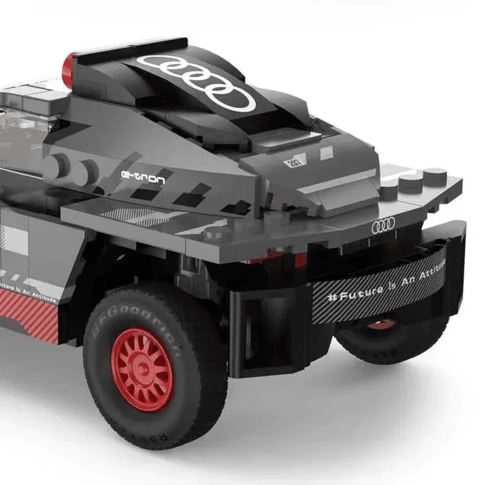 RASTAR 1:30 surenkamas automodelis Audi RS Q e-tron, 10120
