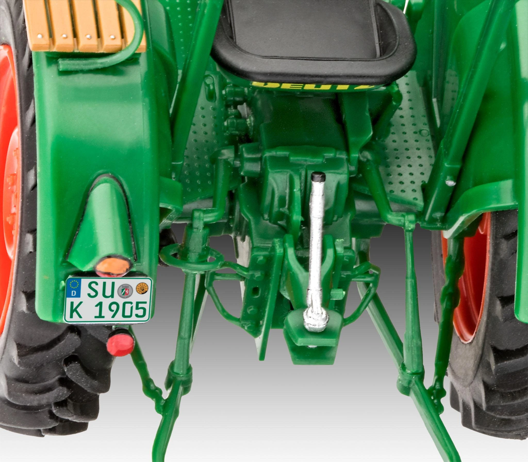 REVELL traktorius Deutz D30, 07821