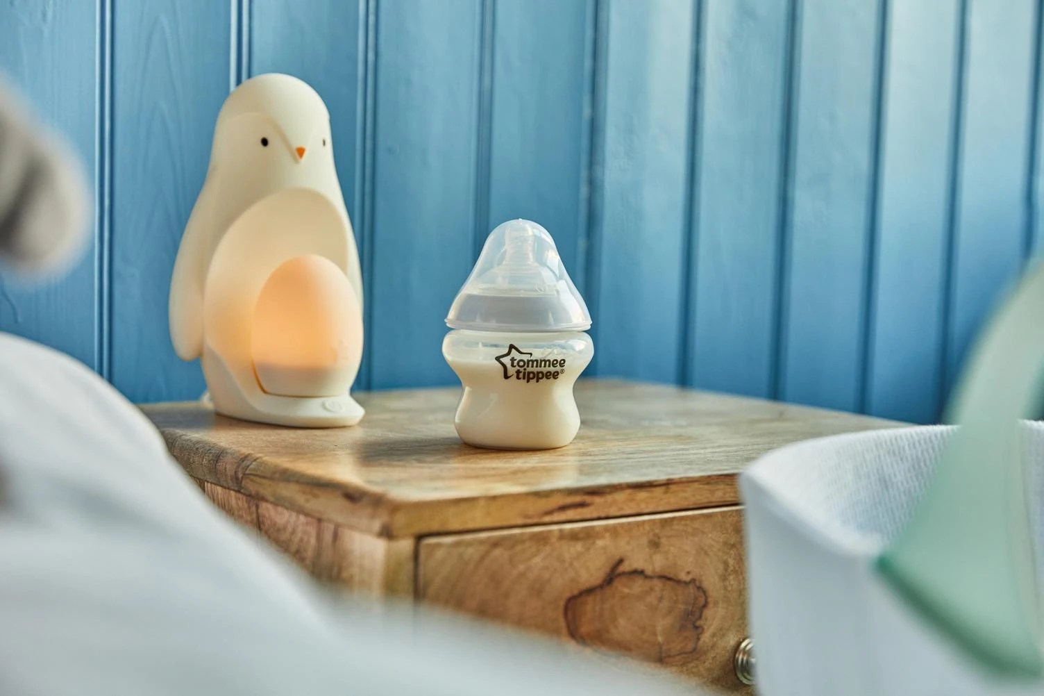 TOMMEE TIPPEE naktinis šviestuvas Penguin 2in1, 18M+, 49100810