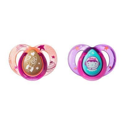 TOMMEE TIPPEE silikoniniai čiulptukai NIGHT STYLE, 6-18 mėn., 2 vnt., 433661