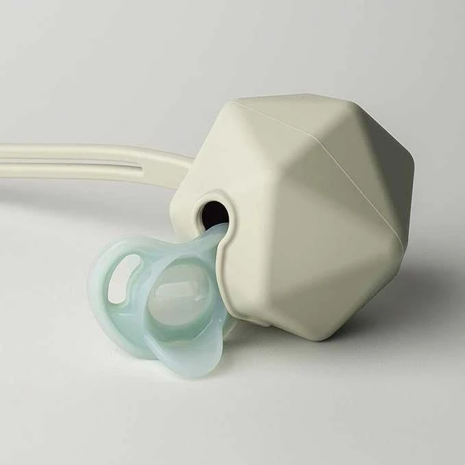 TOMMEE TIPPEE silikoninis čiulptukas su čiulptuko dėklu ir kramtuku, žalias, 433610