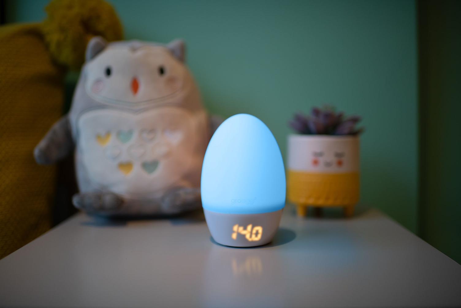 TOMMEE TIPPEE spalvą keičiantis kambario termometras ir naktinė lemputė GROEGG2, USB-Powered, 0 m+, multicolour, 491353