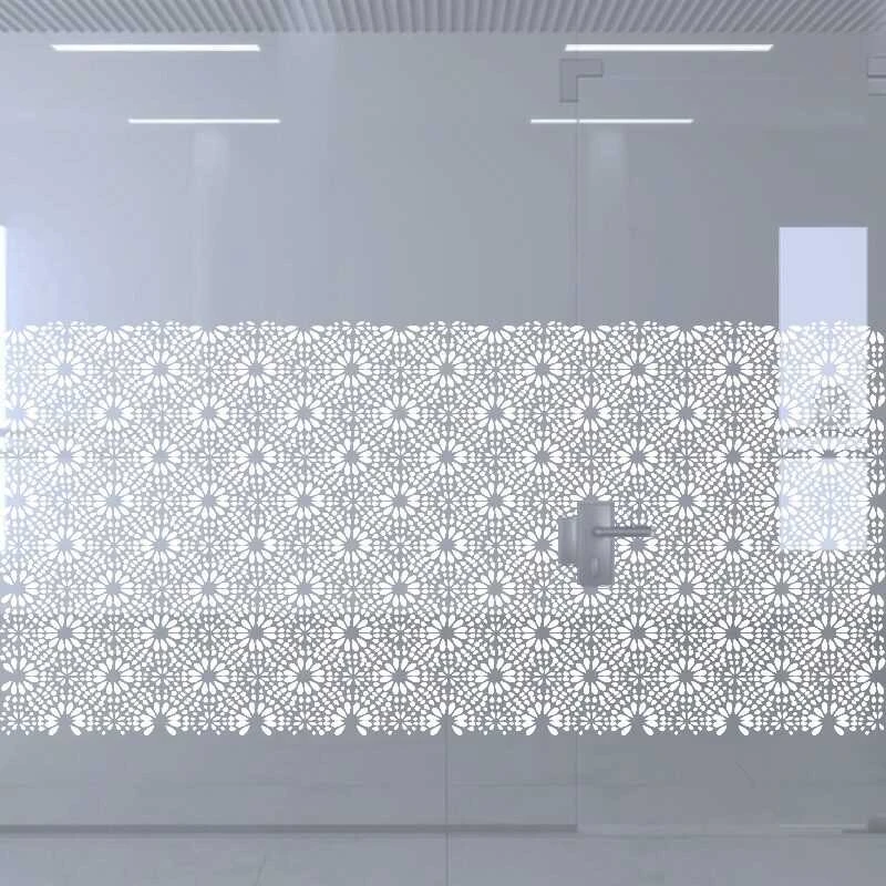 Dekoratyvinė balta matinė lipni plėvelė DECO17