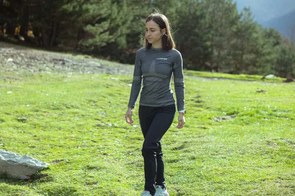 Moteriški termo marškinėliai Lorpen Taku L/S T-Shirt W - S - Pilka