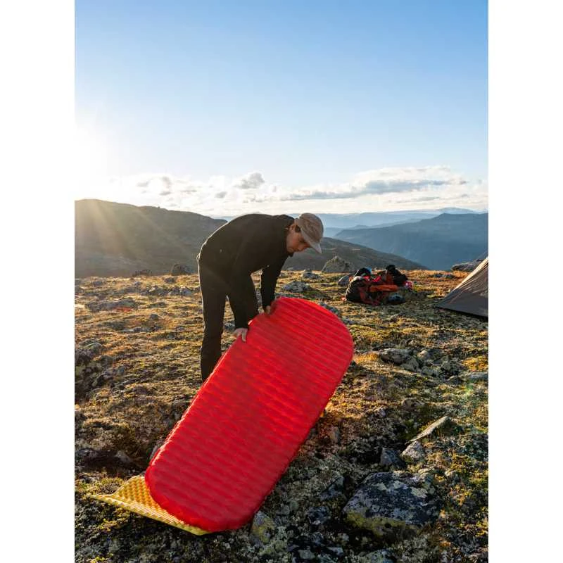 Thermarest Savaime prisipučiantis kilimėlis Therm-a-Rest Prolite Apex - Standartinis