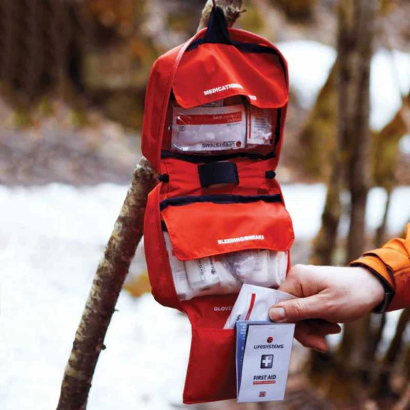 Vaistinėlė Lifesystems Camping First Aid Kit