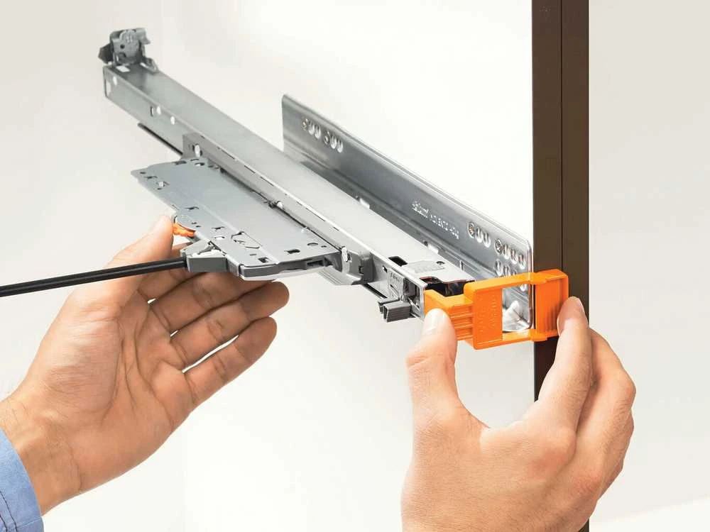 Šablonas LEGRABOX / MOVENTO TIP-ON BLUMOTION fasado tarpeliui, oranžinis 65.5631