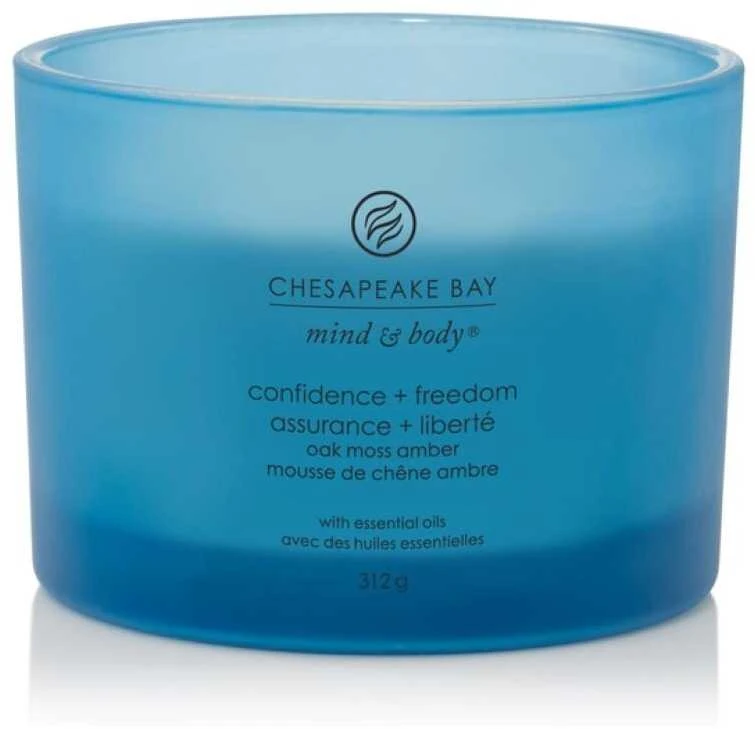Chesapeake Bay Candle 3 dagčių žvakė – Confidence & Freedom (Oak Moss Amber)