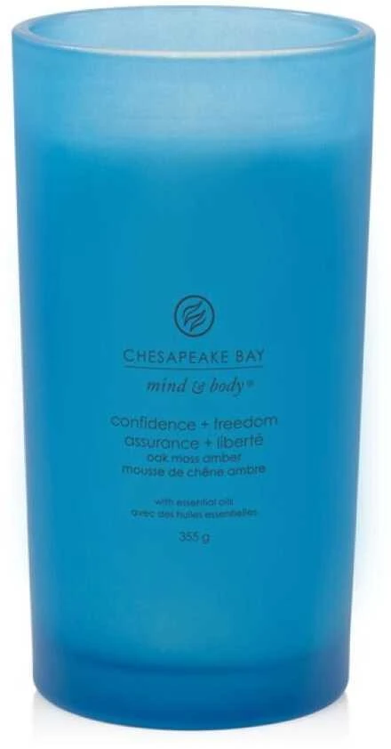 Chesapeake Bay Candle didelė žvakė – Confidence & Freedom (Oak Moss Amber)