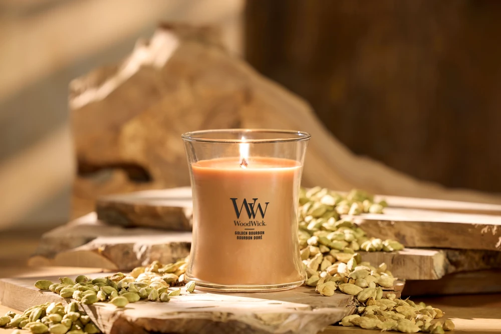 Woodwick Golden Bourbon Scented Candle kvapioji žvakė, 275 g