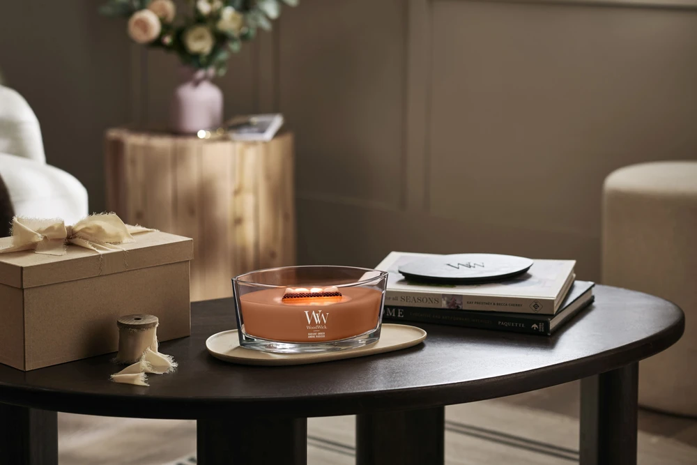 Woodwick Spinduliuojantis gintaras