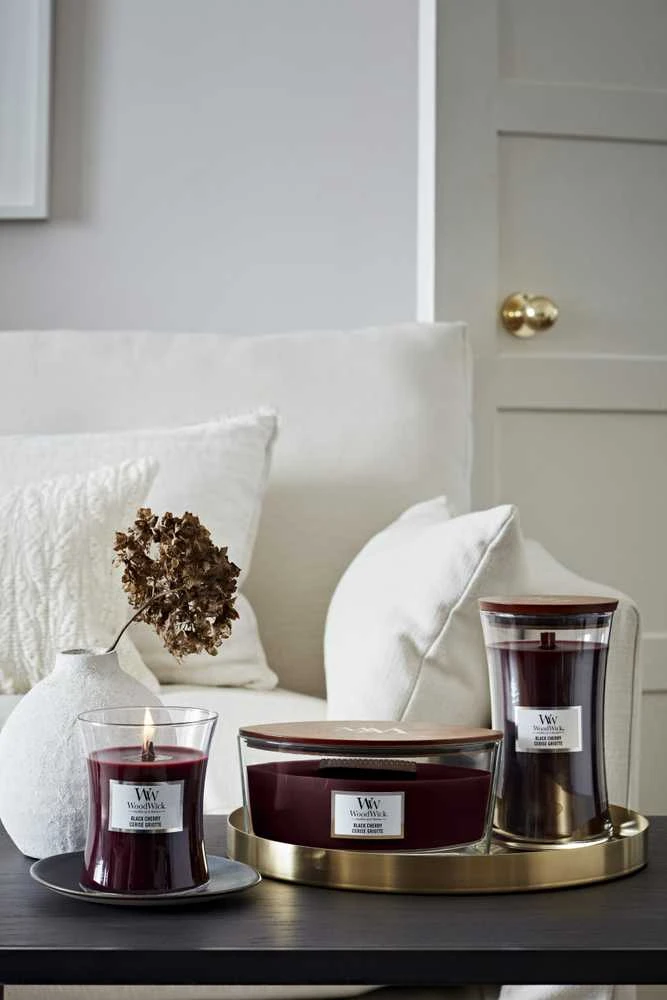 WoodWick Aromatinė žvakė (Black Cherry), 453,6 g