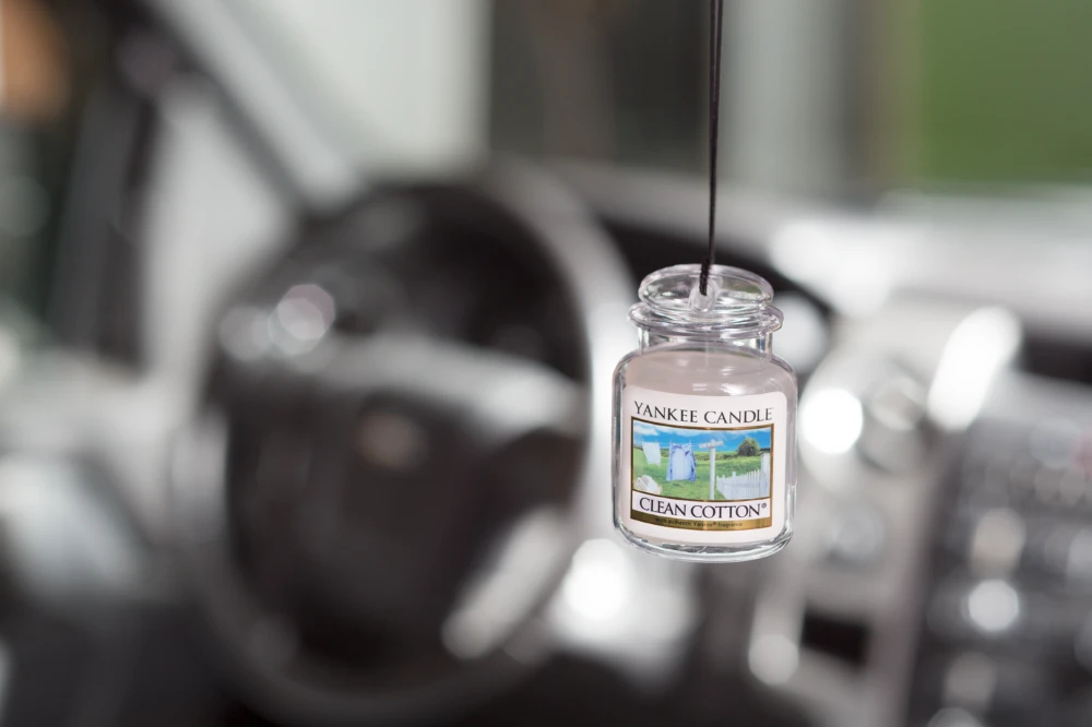 „Yankee Candle“ žvakė automobiliui su medvilniniu indeliu, 24 g