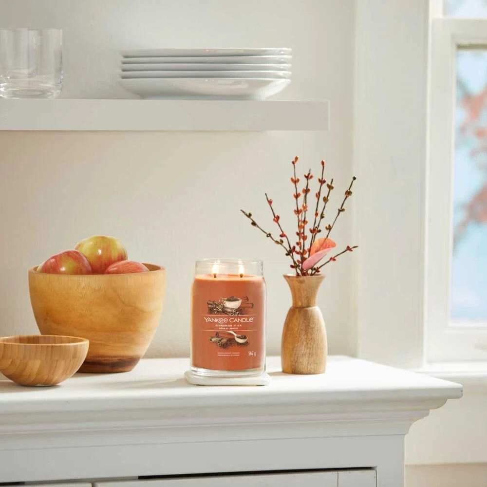 Yankee Candle Signature Cinnamon Stick kvapioji žvakė, kvapni žvakė, 411 g