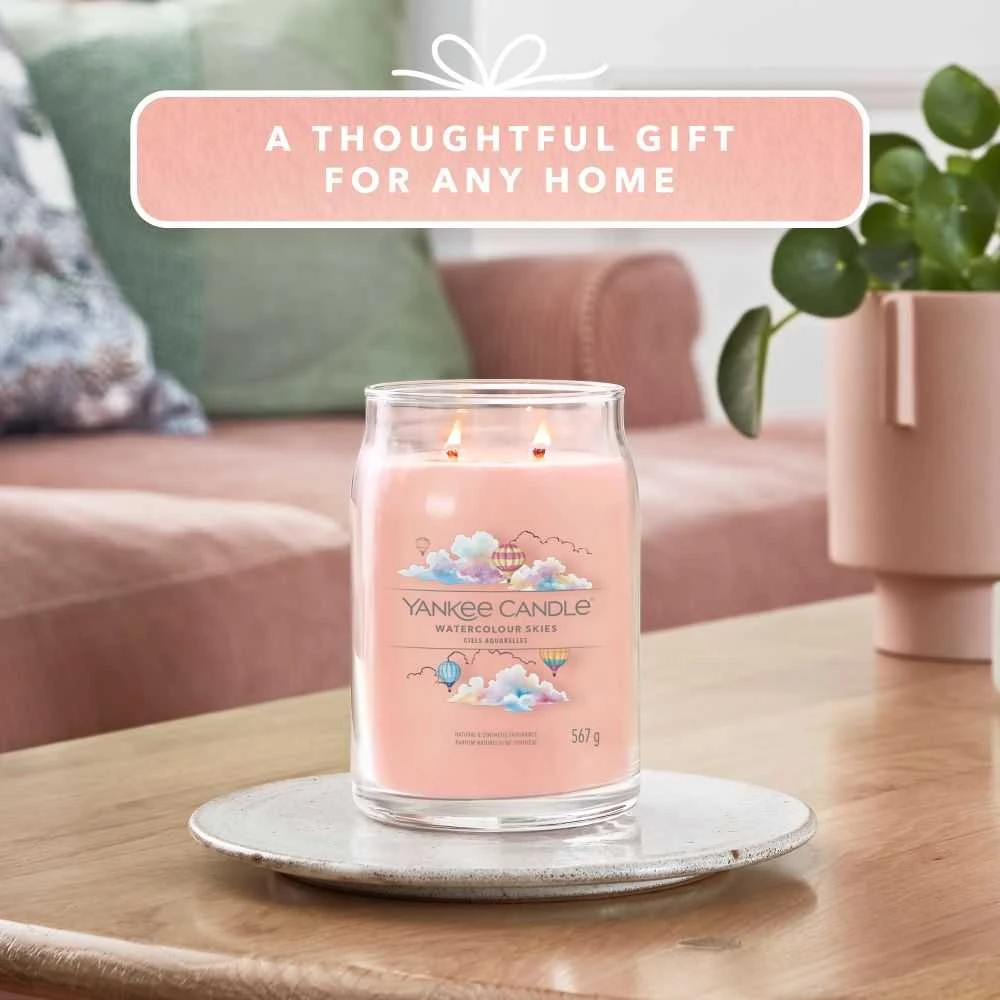 Yankee Candle Aromatinė žvakė "Signature large glass" Akvarelinis dangus 567 g