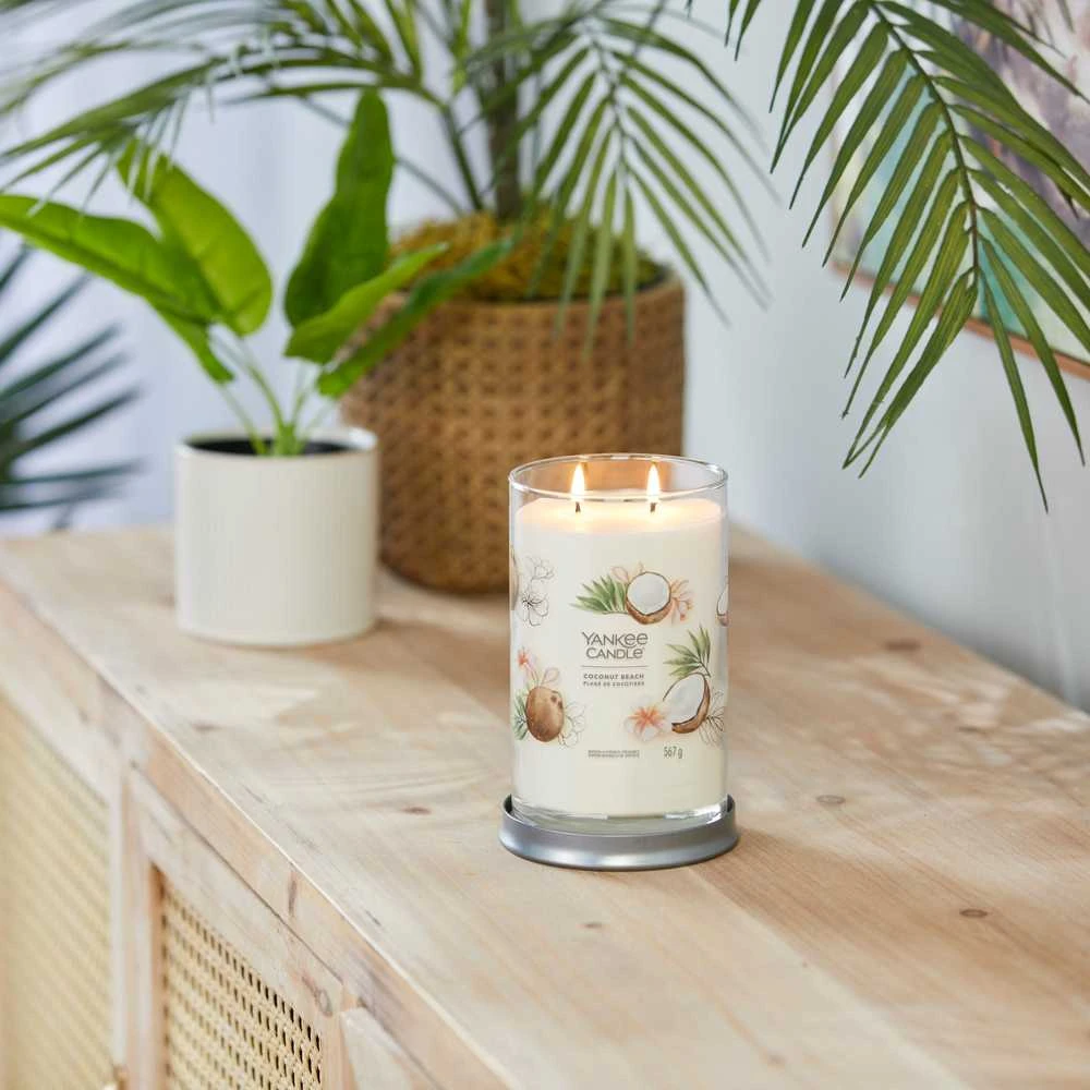 Yankee Candle Aromatinė žvakė Signature tumbler large Coconut Beach 567 g