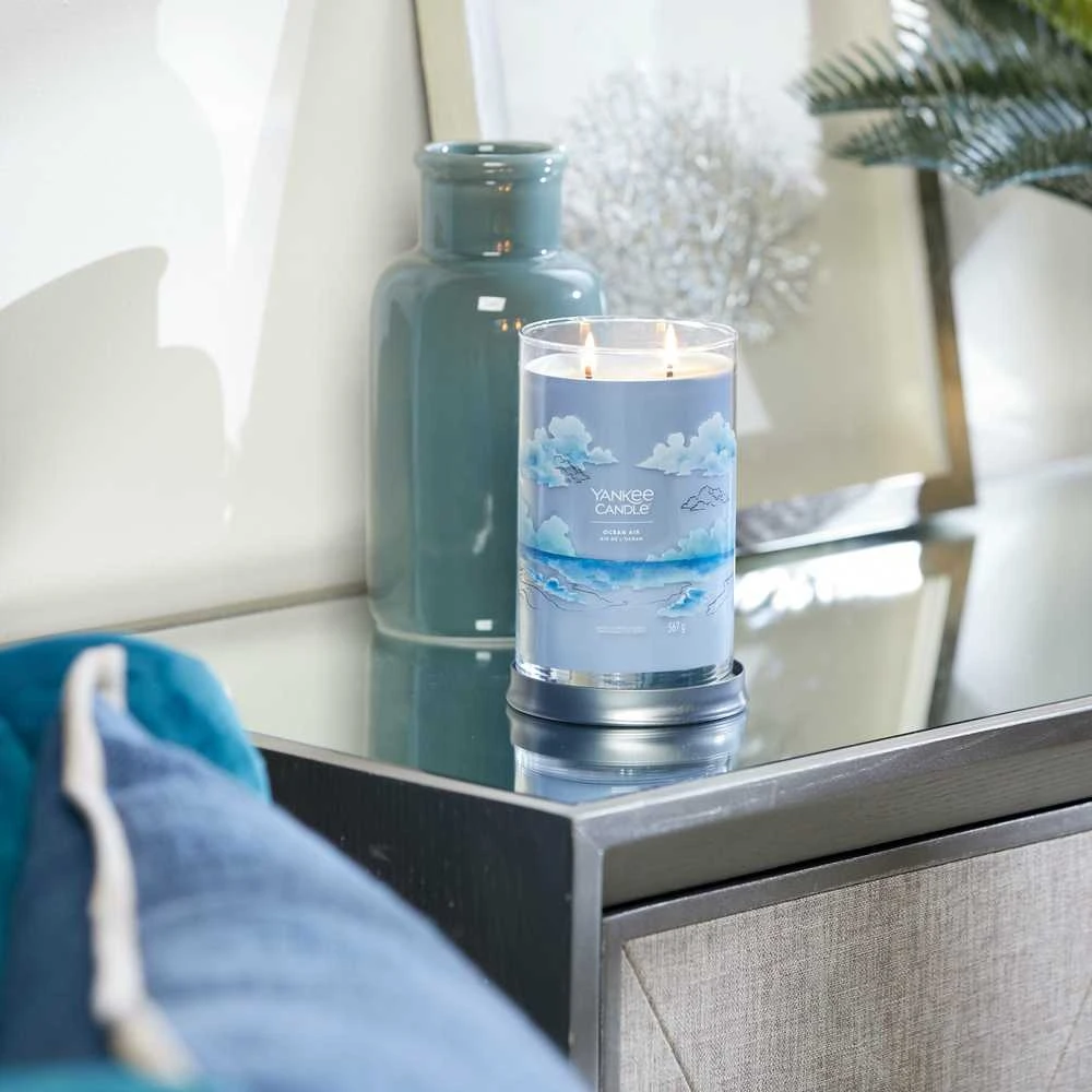 Yankee Candle Aromatinė žvakė Signature tumbler large Ocean Air 567 g