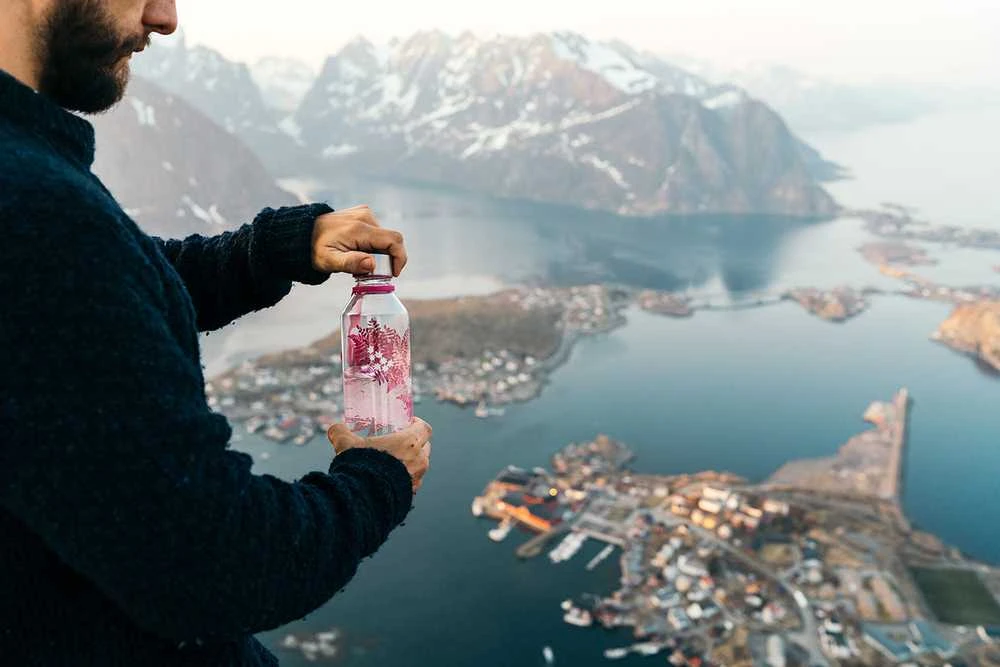 Carl Oscar WisdomFlask gertuvė 650ml - Love - stilinga ir patogi vandens gertuvė kasdienai