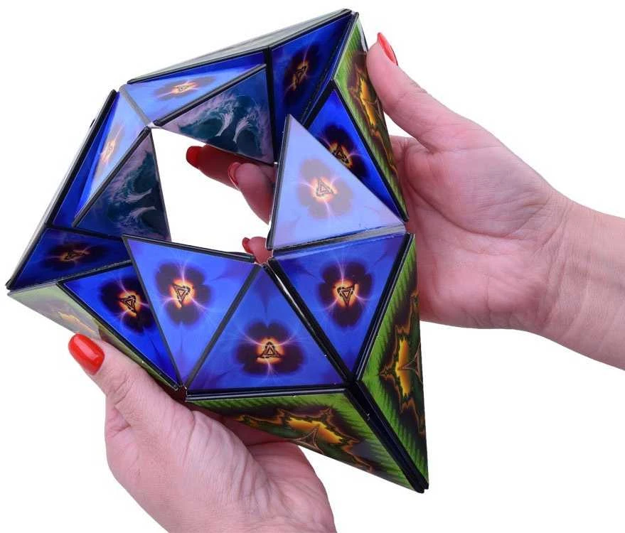 Asimetriškas galvosūkis “ Cube ”