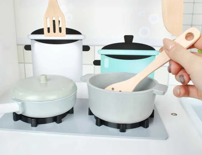 Daugiafunkcinė moderni medinė virtuvėlė Play Kitchen