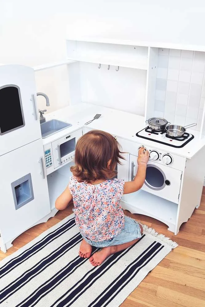 Daugiafunkcinė moderni medinė virtuvėlė XXXL