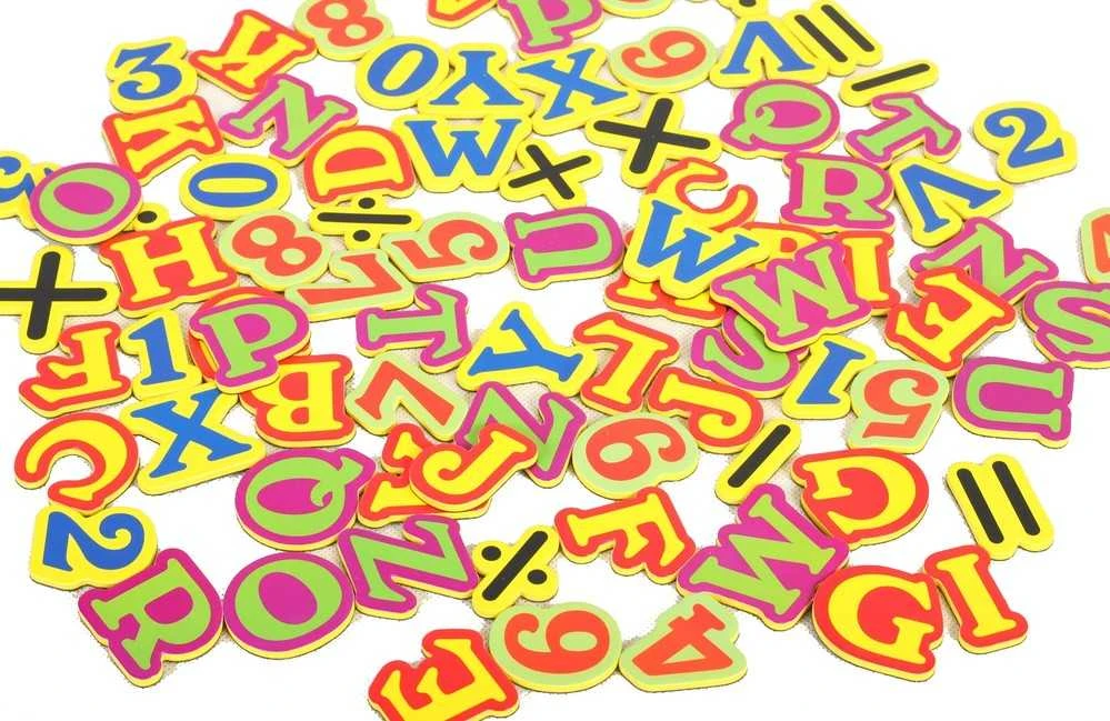 Malplay Magnetinė mokomoji piešimo lenta su priedais, 84 magnetukai