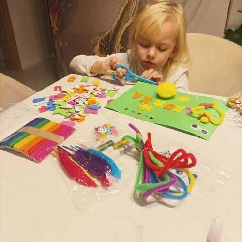 Kruzzel 23655 Creative Art Kit